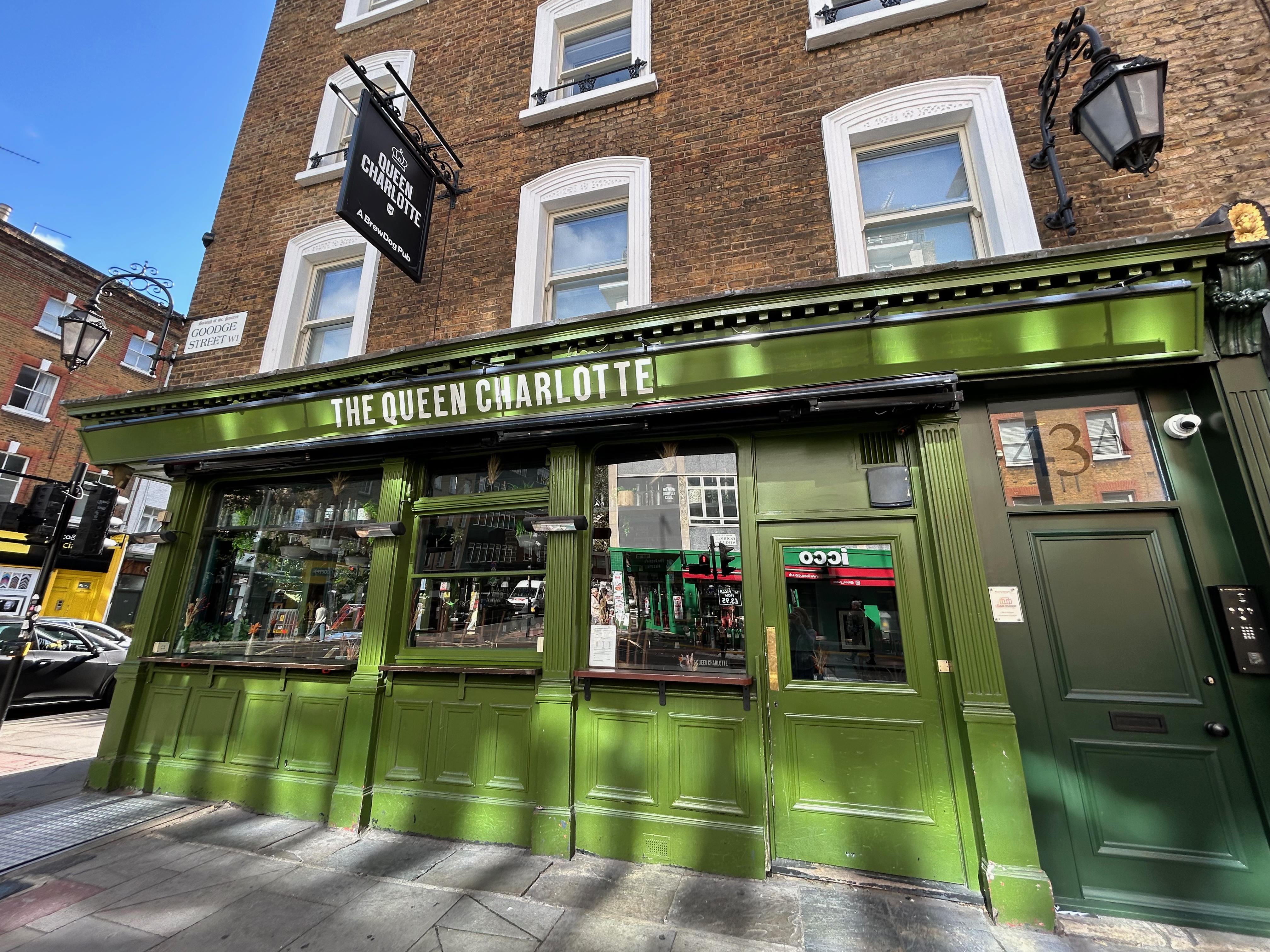The Queen Charlotte, Fitzrovia